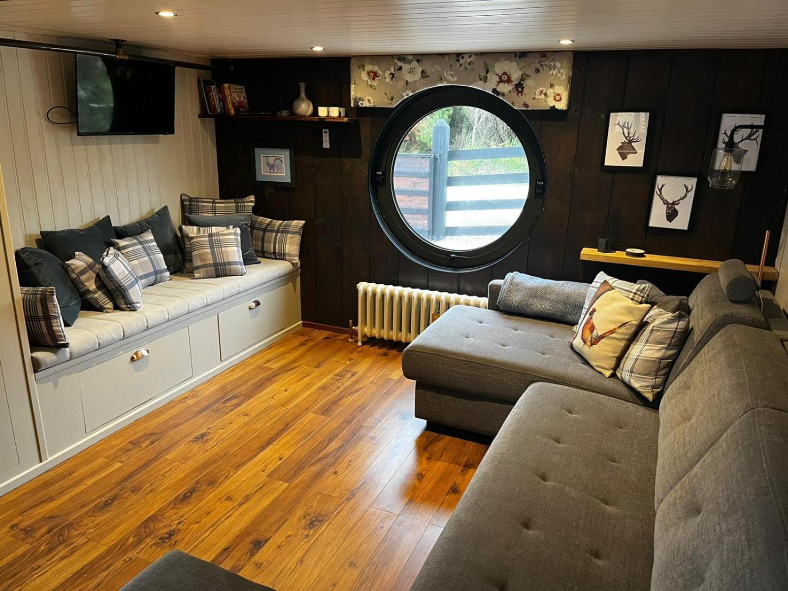 The Wee Bothy Villa ดันฟานาฮี ภายนอก รูปภาพ